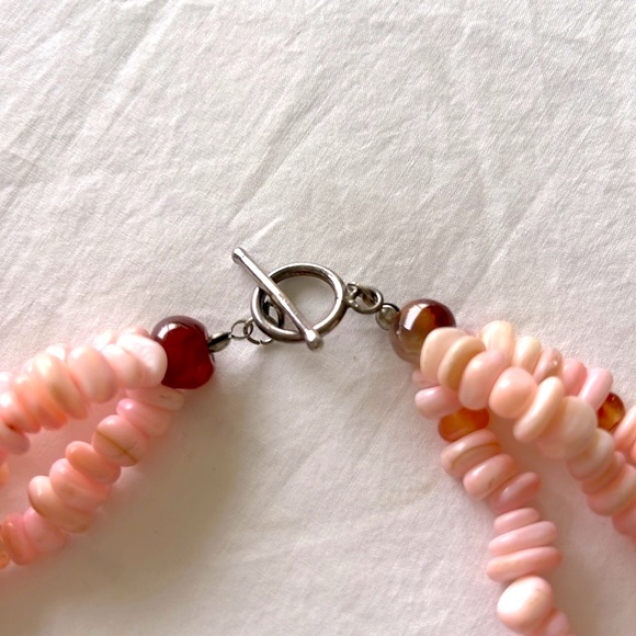 Stone necklace. Three strands. Pink. 17” long. - Picture 3 of 3